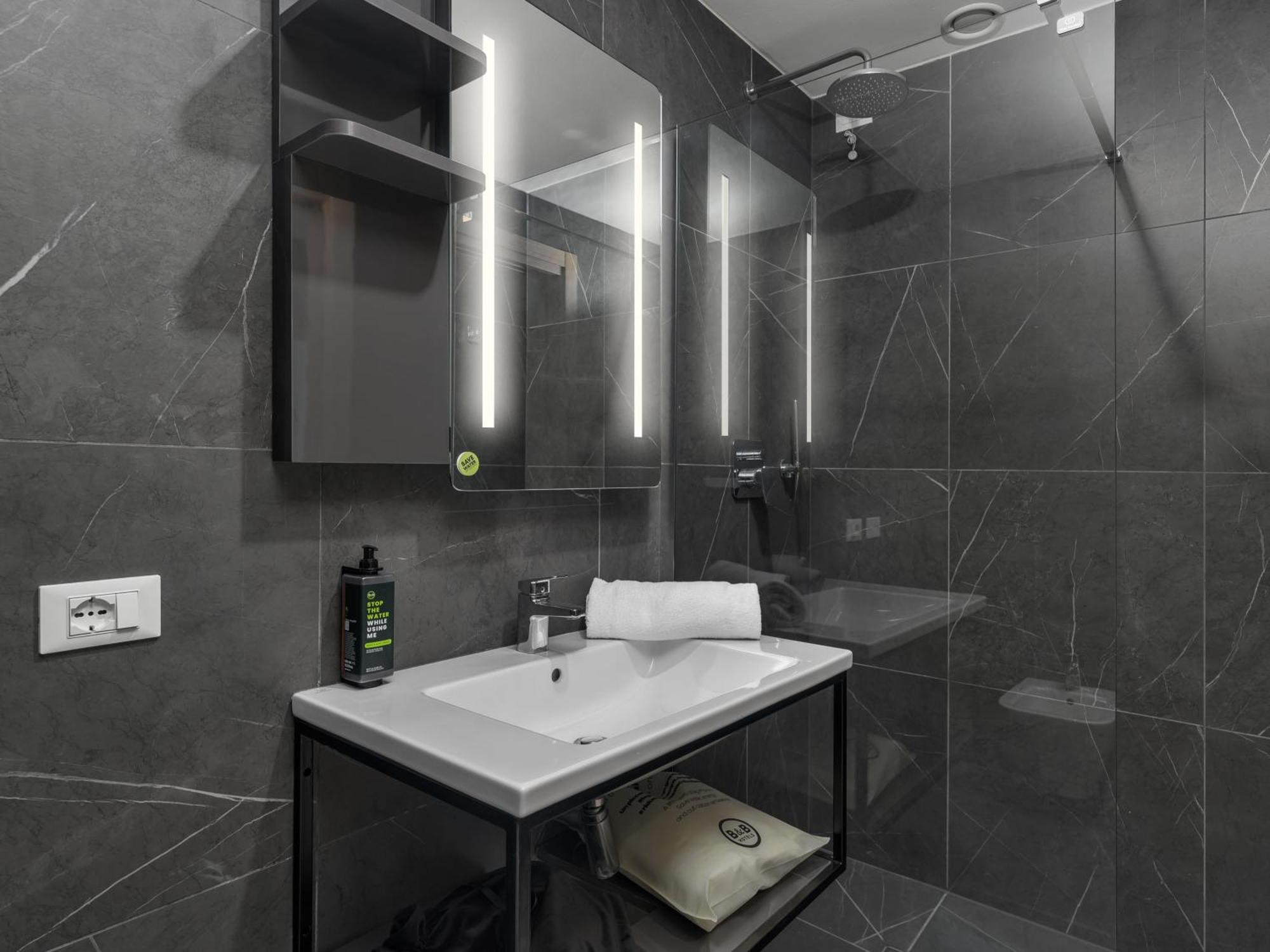 B&B Hotel Venezia Laguna Екстер'єр фото